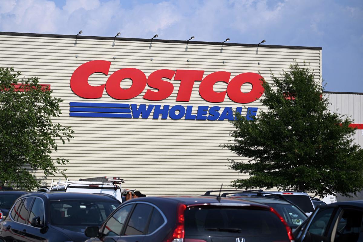 Se Você Tivesse Investido $10.000 em Ações da Costco Há 15 Anos, Aqui Está Quanto Você Teria Hoje